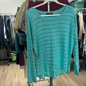 Fever size, large light, blue, long sleeve sweater with back button detail